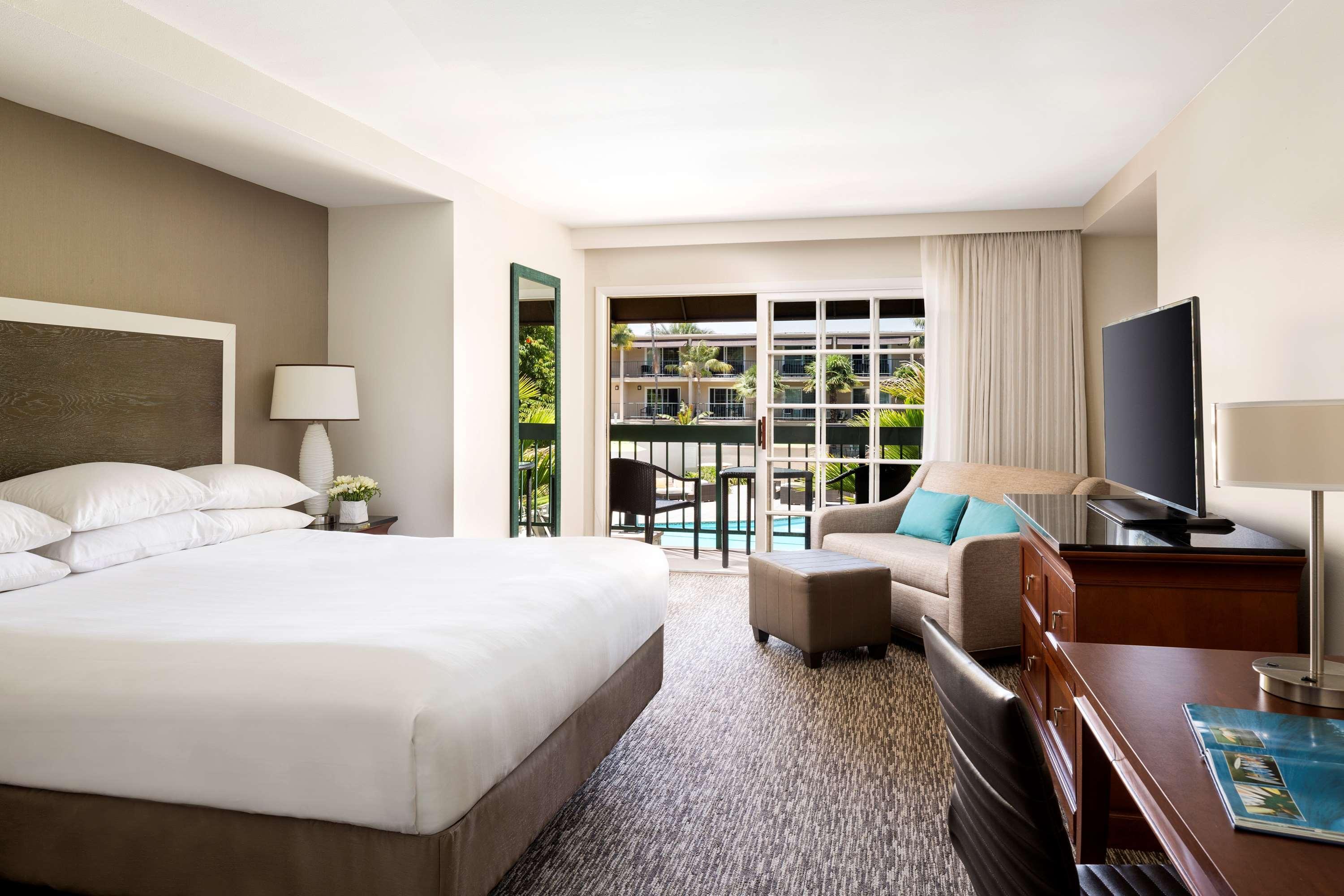Hyatt Regency Newport Beach Exterior photo